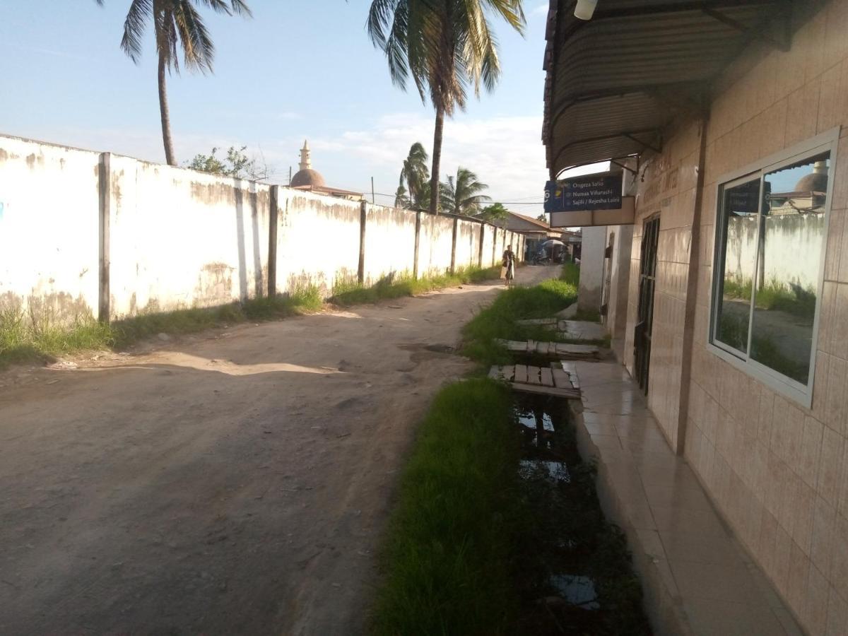 Kicec Bar And Guest House Airport Dar es Salaam Eksteriør billede